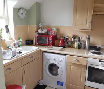 2 bedroom apartment to rent - Photo 2