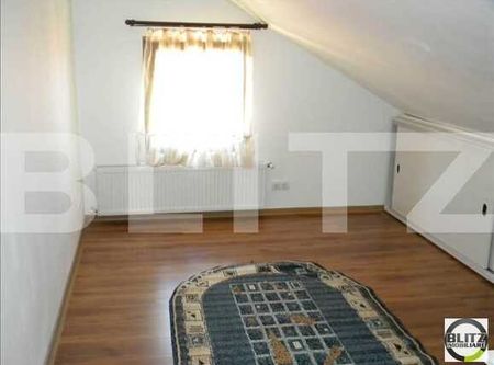 Apartament deosebit dispus pe 2 nivele in Manastur!Merita vazut! - Fotografie 3