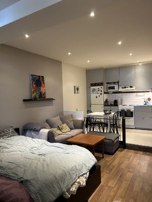 Huddinge - 1rok - tillsv - 10.925kr/mån - Photo 1