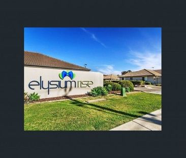 Townhouse available 570pw - Photo 3