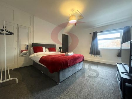 West Street, LE1, Leicester - Photo 3