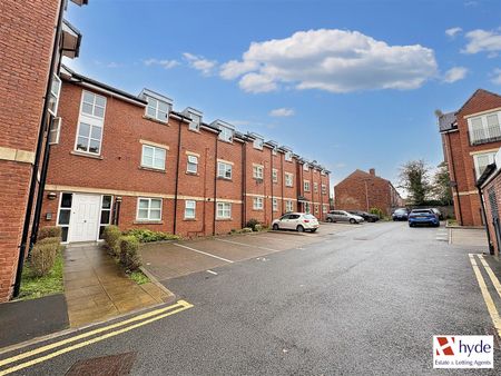 16 Cleworth Court, Atherton, M46 9QZ, M46 9QZ - Photo 3