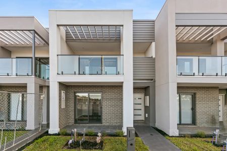 13 Abroma Walk, Tarneit VIC 3029 - Photo 4