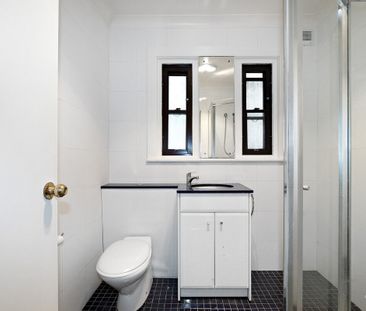 3/104 Pittwater Road, Manly NSW 2095 - Apartment For Rent | Domain - Photo 1