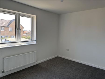 2 bedroom end of terrace house to rent - Photo 4