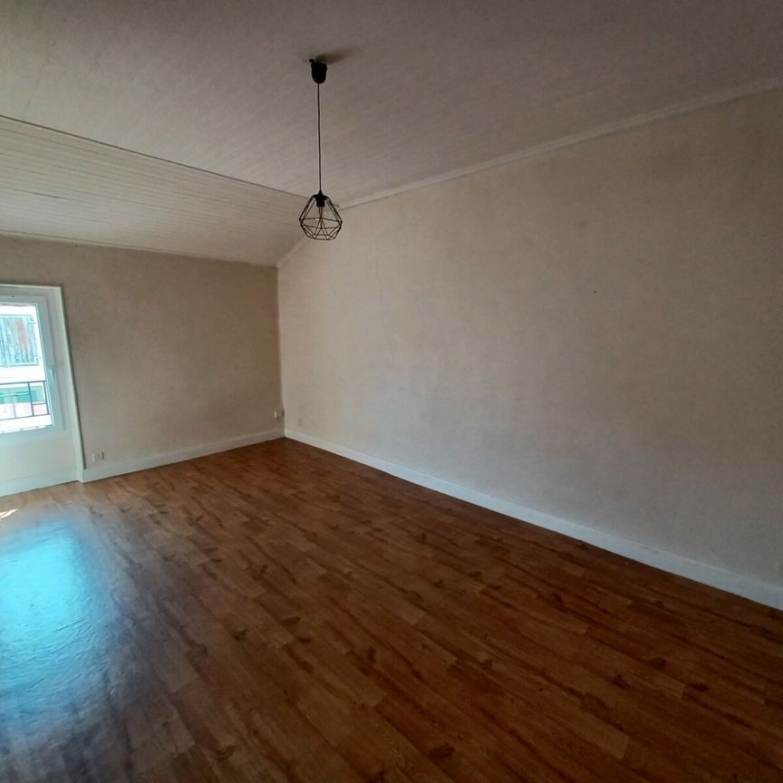 Location Appartement 1 pièce 30m² CAHORS 46000 - Photo 1