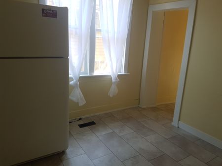 1538 GARNET 2 BEDROOM TRANSFORMATION - Photo 4