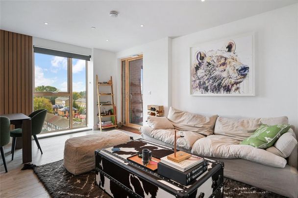 3 bedroom apartment to rent - Photo 1