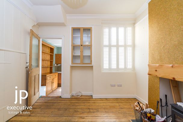 POMEROY STREET CARDIFF BAY UNFURNISHED TWO BEDROOM HOUSE - Photo 1
