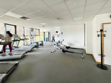 1 bedroom flat to rent - Photo 5