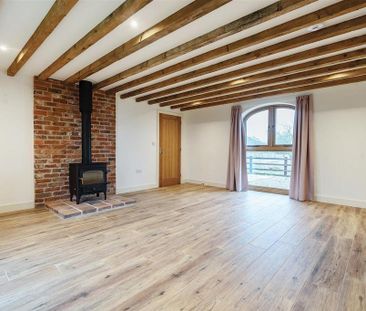 3 bedroom barn conversion to rent - Photo 6