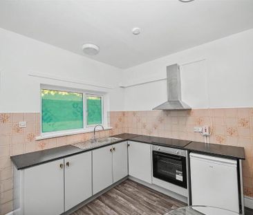 35 North Street, Newtownards, BT23 4DE - Photo 4