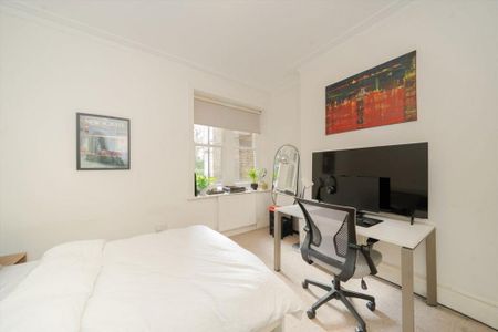 3 bedroom flat to rent - Photo 2