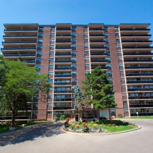 Rockford Apartments - Photo 1