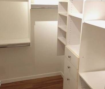 1239 W Georgia St, Vancouver, BC V6E 4R8, Canada - Photo 2