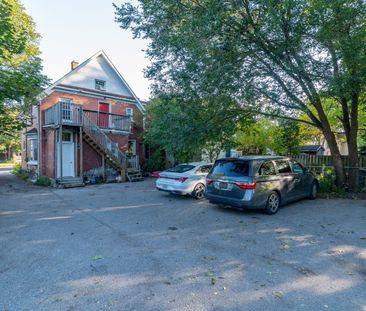 For Lease - 63 Highland Road Unit# Upper, Kitchener, Ontario - Photo 2