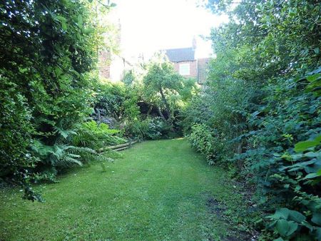 3 bedroom townhouse to rent - Photo 4