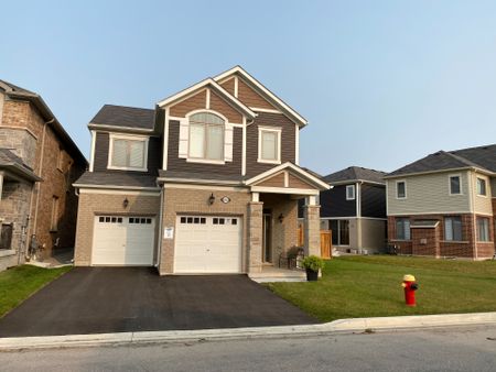 For Lease - 612 Juneberry Court, Milton, Ontario - Photo 4