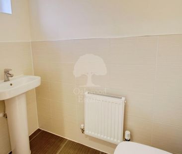 4 bedroom semi-detached house to rent - Photo 6