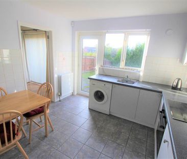 27 Greenwood Glen, Belfast, BT8 7WE - Photo 2