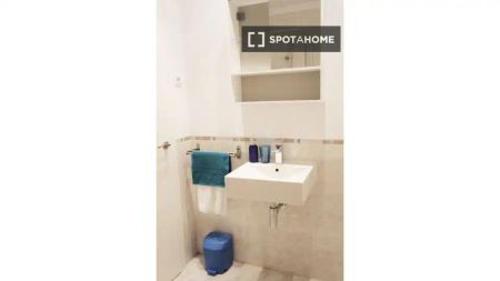 Piso de alquiler en Embajadores - Lavapiés - Foto 5