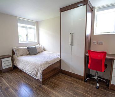 Studio to rent - Photo 5