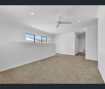29 Terrericche Place, Richlands, Qld 4077 - Photo 3