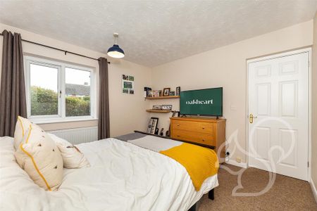 2 bedroom maisonette to rent - Photo 3