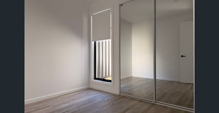 Honey, I'm Home! - Photo 2