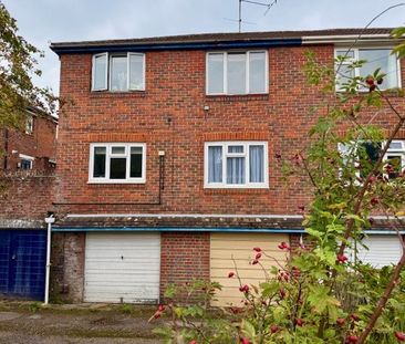 2 bedroom apartment to rent Cornwall Road, Midanbury, Southampton - Photo 2