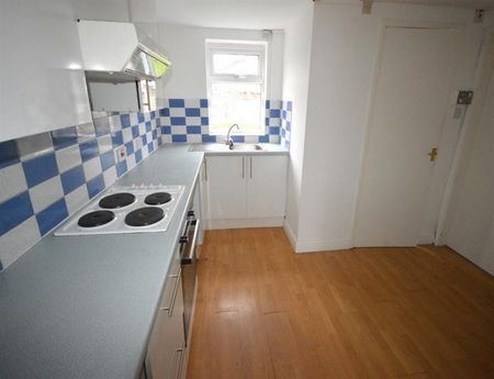 1 Bedroom Apartment To Let - Photo 3