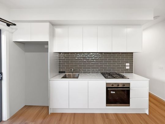 Modern 2-Bedroom Granny Flat in Beautiful Moonee Beach - Photo 1