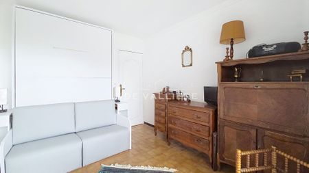 Location Appartement 5 pièces 110m² NANTERRE 92000 - Photo 2