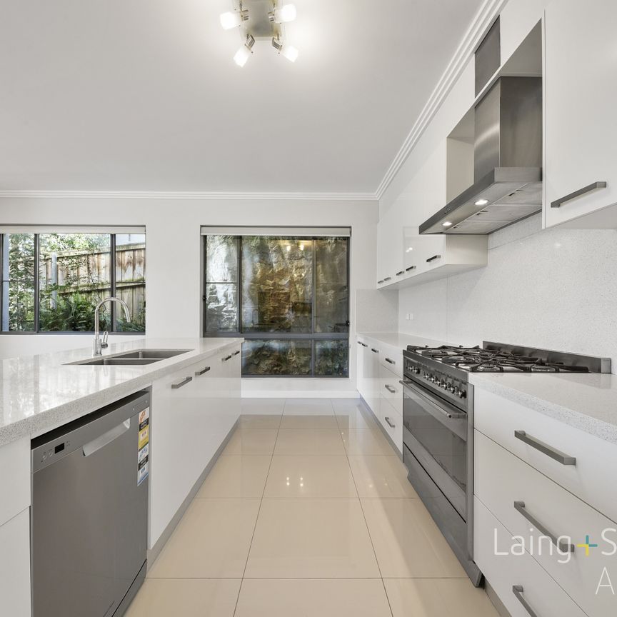 80 Deepwater Road, Castle Cove NSW 2069 - House For Rent | Domain - Photo 1