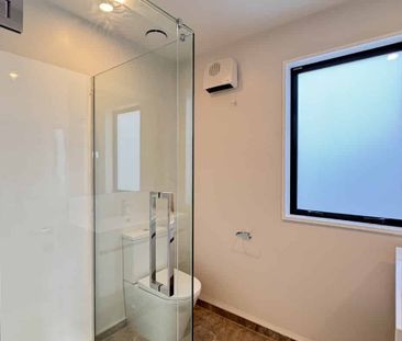 Brand new - 3 Bedroom - Photo 5