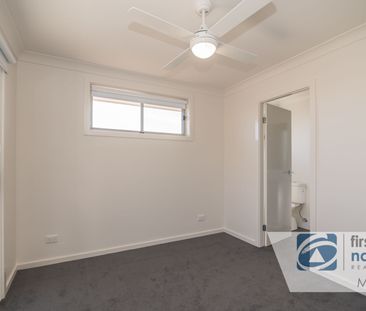 4 BEDROOM FAMILY HOME - Photo 6