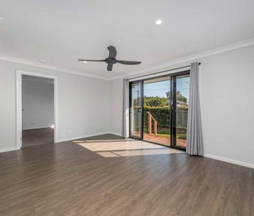 Three Bedroom House - Photo 1