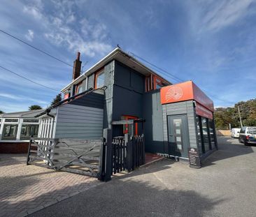 3 bedroom flat to rent - Photo 2