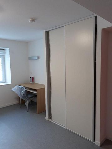 Appartement - T1BIS - OYONNAX - Photo 5