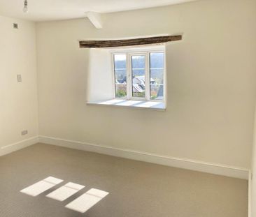 2 bedroom cottage to rent - Photo 2