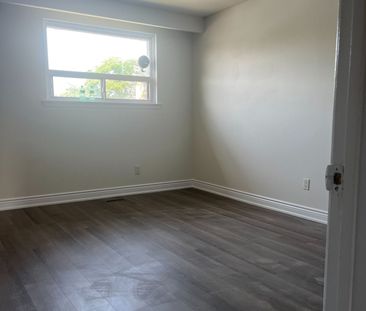 For Lease - 7714 Redstone Road, Mississauga, Ontario - Photo 4