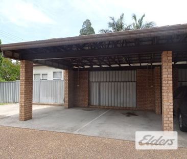 PRIVATE COURTYARD + EASY CARE LIVING - Photo 2