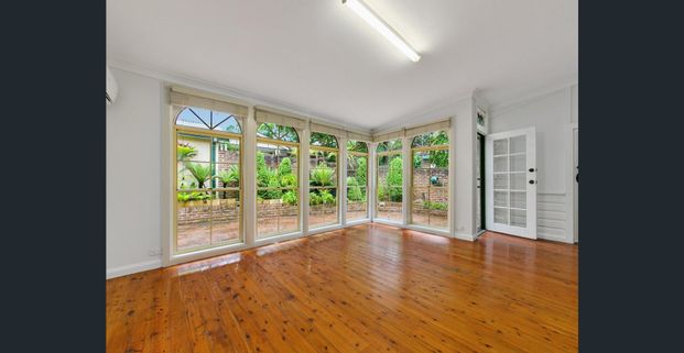 Delightful family home in the heart of Epping - Photo 1