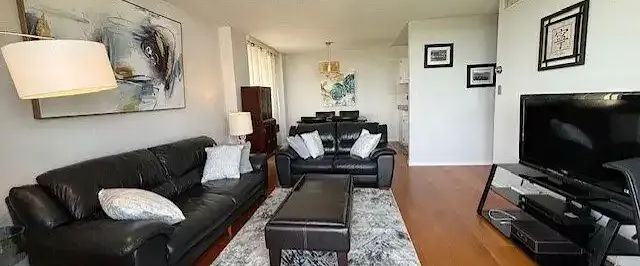 Fully furnished 2 bedroom Includes ALL utilities + underground parking | 9909 104 Street NW, Edmonton - Photo 1