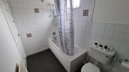 Boughey Road, Shelton, Stoke-On-Trent, ST4 - Photo 4