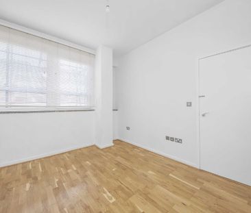 Calderwood Street, Woolwich, SE18, London - Photo 6