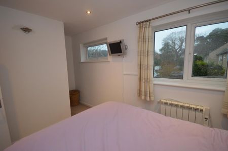 2 bedroom terraced house to rent - Photo 5