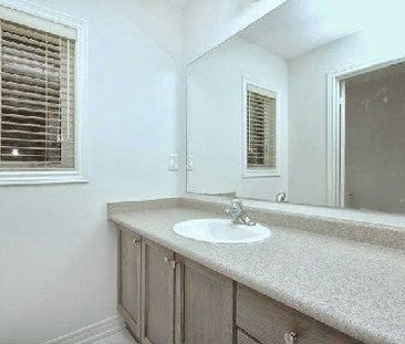 For Lease - 3486 Park Heights Way, Mississauga, Ontario - Photo 3