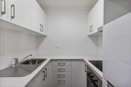 25/114 Clarence Street, Sydney NSW 2000 - Apartment For Rent | Domain - Photo 4