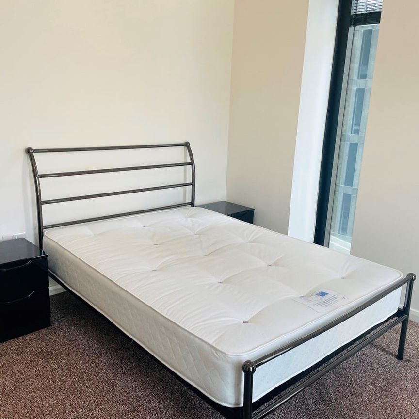 2 Bed Flat, Mann Island, L3 - Photo 1